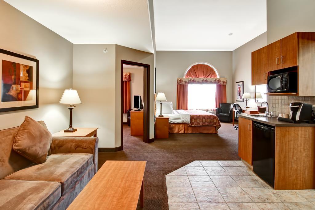 Canalta 3* Rocky Mountain House